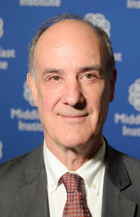Jonathan Winer as 