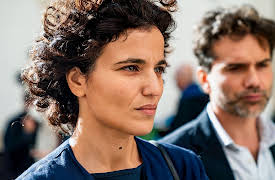 Lolita Lobosco, Season 1: Killer Spaghetti