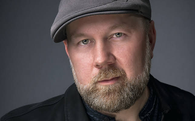 Christopher Sabat