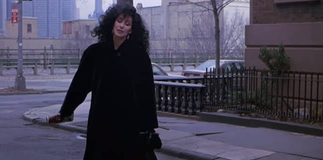 Moonstruck (1988)