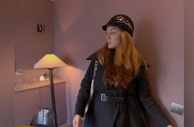 House Hunters International:  Best of France Volume 1: Investment Property in Paris