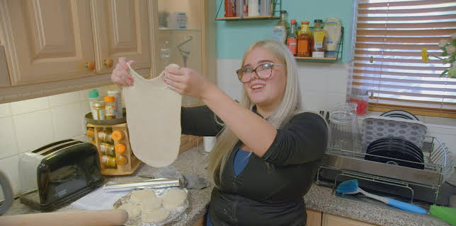 7:30 PM: New: Come Dine with Me: Teens | E4 | 11/13 2025