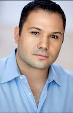 Giuseppe Ardizzone as Officer Gambini