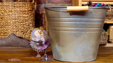 17:25: Ull og Dott: Å fanga dropane | NRK Super | 4/19 2026