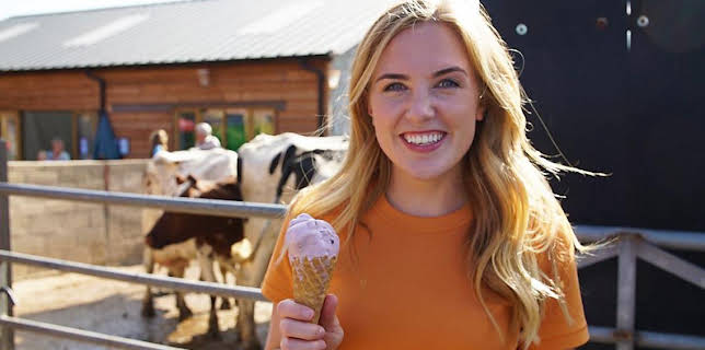 3:25 PM: Maddie's Do You Know? (S3) | Cbeebies | 11/30 2025