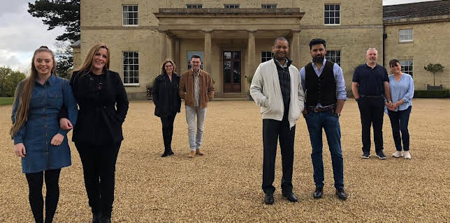 7:25 PM: Four in a Bed | More 4 | 11/17 2025