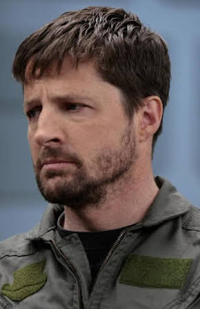 Tim Guinee as Major Allen