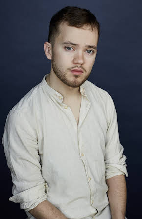 Thomas Mitchell Barnet as 