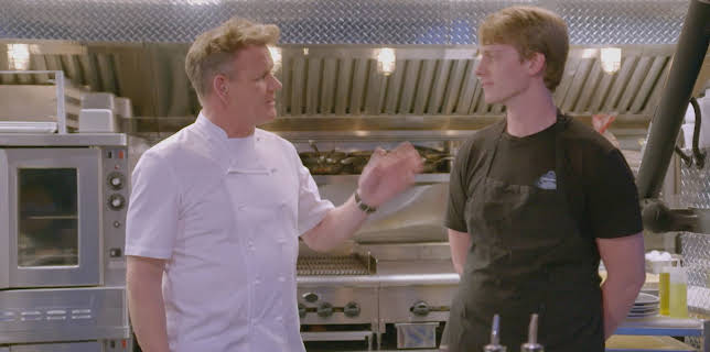 12:05: Ramsay rykker ind (S3 E5) (S3) | TV3 | 2/24 2026