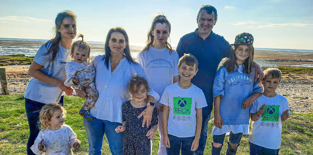 5:00 PM: 22 Kids & Counting (S2 E3) (S2) | 5 Star | 11/4 2025