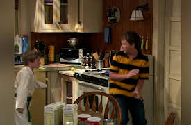 Gary Unmarried Season 1: Gary Gives Thanks