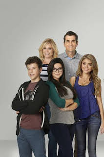 17:38: Modern Family (T6): Ep.3 El catarro | Comedy Central | 7/31 2026