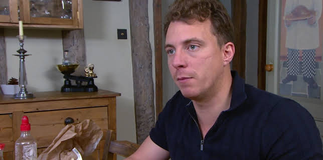 3:40 PM: Come Dine with Me Paralympics... | More 4 | 12/1 2025