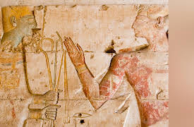 Decoding the Secrets of Egyptian Hieroglyphs: Suffix Pronouns and the Hieroglyphs of Ptah