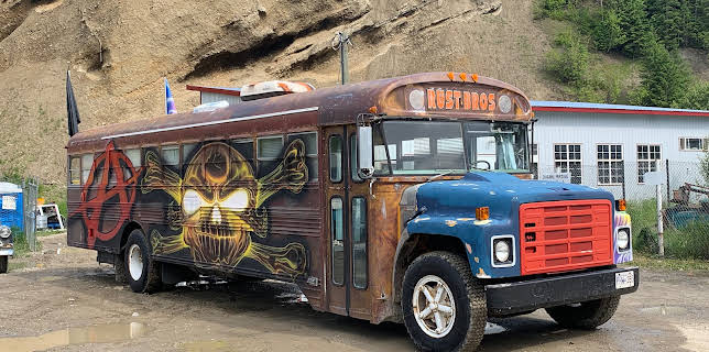 13:55: Rust Valley Restorers (S3 E1) (S3) | TV10 | 11/15 2025