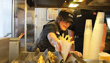 Undercover Boss US (S7 E11)