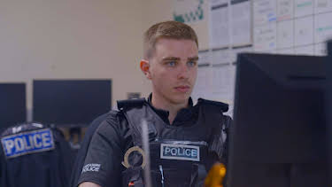 11:00 PM: Police Interceptors: Taking Down the Shoplifting Gangs | Channel 5 | 8/3 2026