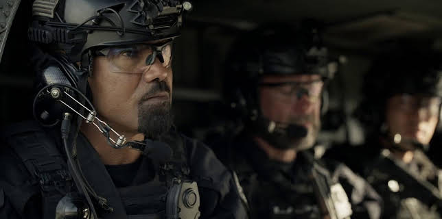 23:00: S.W.A.T. (S6 E22) (S6) | TV6 | 11/11 2025