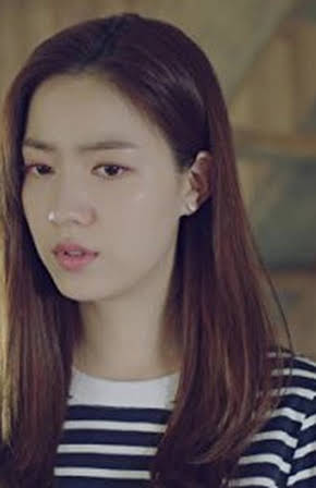 Ryu Hwa-young as 