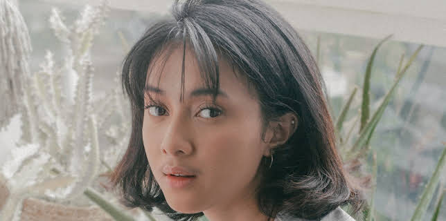 Rahmania Astrini on "Runaway" (2021)