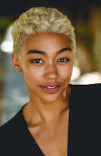 Tati Gabrielle som 