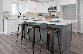 Flipping 101 With Tarek El Moussa: Fighting All the Way to the Bank