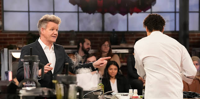 19:30: Masterchef USA (S14 E18) (S14) | TV3 | 11/5 2025