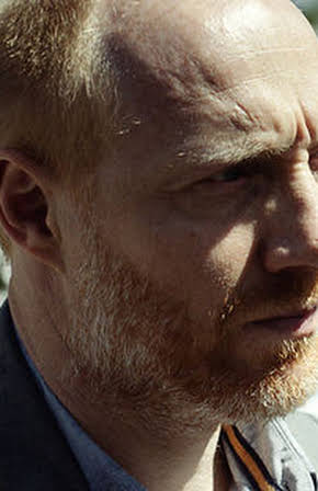 Simon Schwarz as 