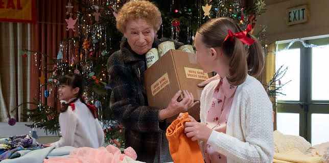 8:15 PM: Call the Midwife | BBC One | 12/25 2025