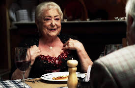 Dulce Ambición season-1: Dulce Ambición Capítulo 19