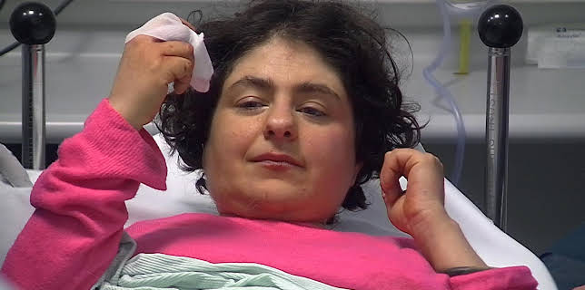 10:00 PM: 24 Hours in A&E | More 4 | 1/20 2026