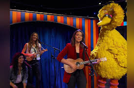 The Not-Too-Late Show With Elmo: Season 01: Olivia Wilde / Sara Bareilles