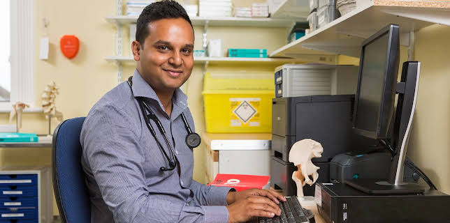 7:00 PM: GPs: Behind Closed Doors (S4 E22) (S4) | 5 Star | 12/16 2025