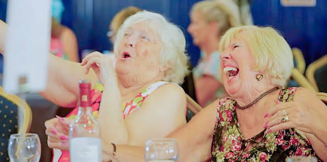 8:00 AM: Bargain-Loving Brits in the Sun (S11 E23) (S11) | 5 Star | 2/3 2026