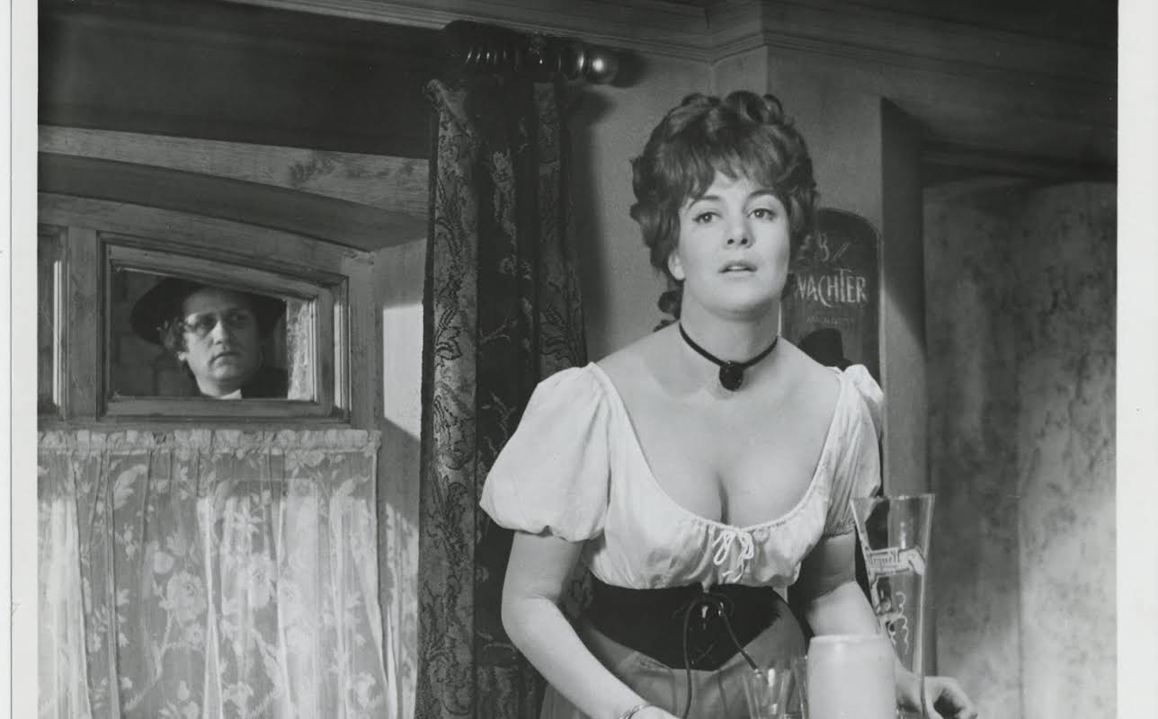 Barbara Ewing