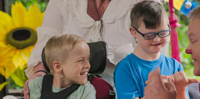 9:45 AM: Something Special (S14) | Cbeebies | 12/3 2025