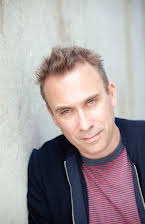 David Melville como Baron Darnay