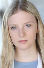 Christa Beth Campbell som Emma 
  
  
  (as Christa Campbell)