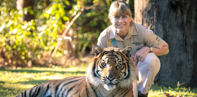 12:10: Crikey! It's the Irwins (S1 E11) (S1) | Animal Planet | 1/3 2026