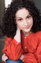 Senta Moses Mikan as Tracy