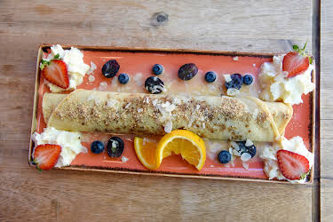 04:25: Die bunte Welt der Palatschinken | 3SAT | 4/5 2026