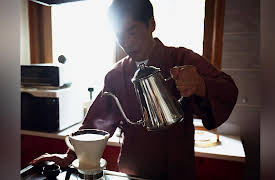 Pension Metsa: A Man from the Past (Episode 5 of 6)