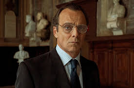 Portobello, Season 1: Infallible