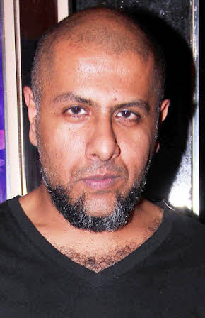 Vishal Dadlani as 
