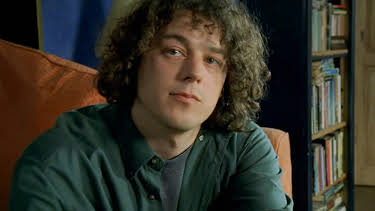 4:00 PM: Jonathan Creek (S3 E4) (S3) | Drama | 4/4 2026