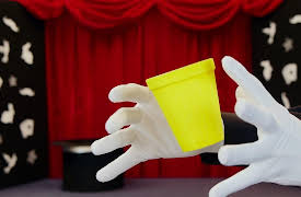 Superhands Magic: Floating Cup