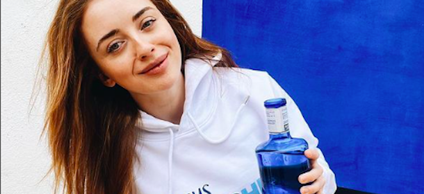 Happy Jankell hette egentligen något annat. Flera svenska kändisar har bytt namn. Så hette dom innan