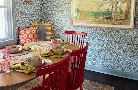 Anything but Gray, Season 1: Young Family’s Playful Reno