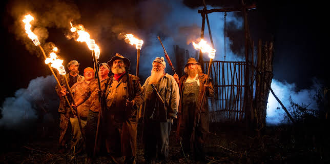 10:00 PM: Mountain Monsters (S4 E4) (S4) | Animal Planet | 12/24 2025