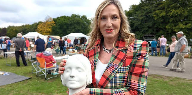 12:15 PM: Bargain Hunt (S64) | BBC One | 2/5 2026